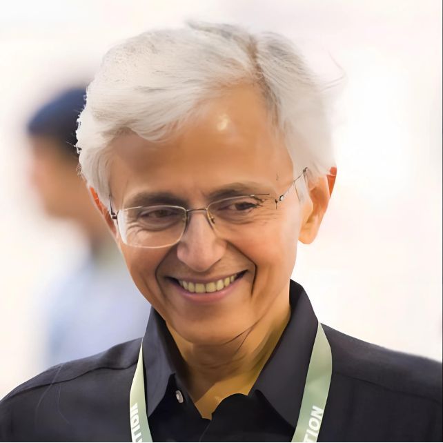 Dr. Shekhar Bhojraj, Best Spine surgeon in mumbai